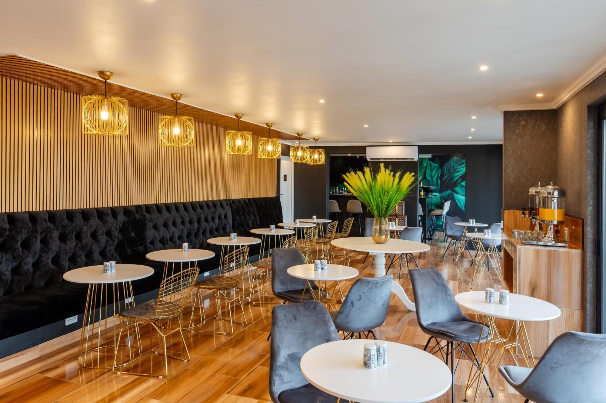 Bedfordview Hotel & Apartments Йоханесбург Екстериор снимка