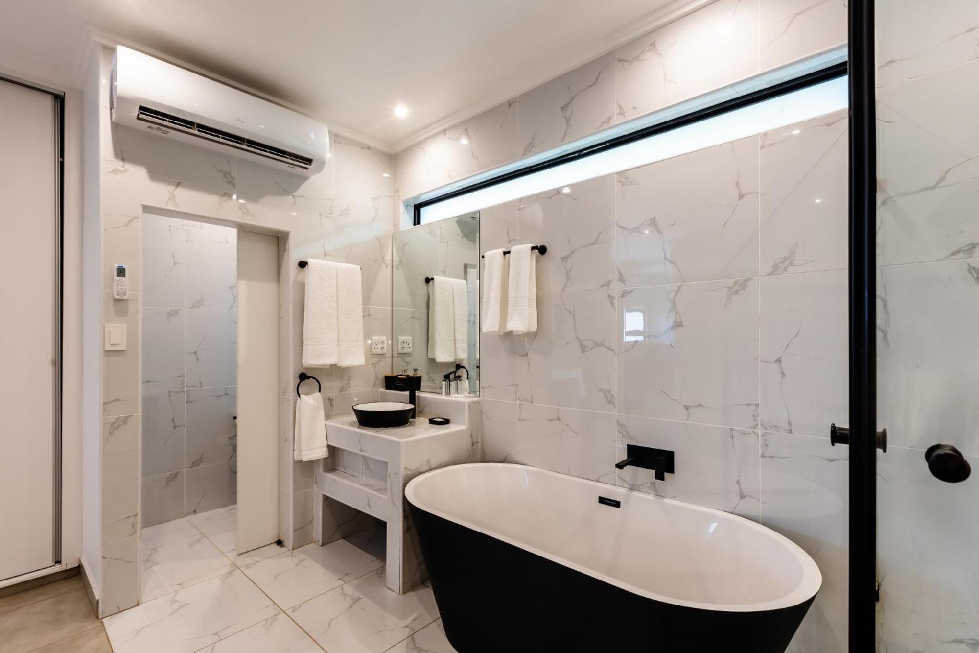 Bedfordview Hotel & Apartments Йоханесбург Стая снимка