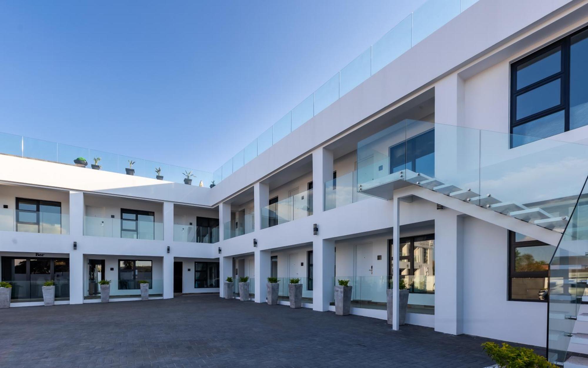 Bedfordview Hotel & Apartments Йоханесбург Екстериор снимка